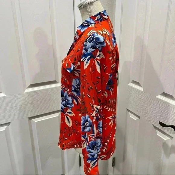 Loft by Ann Taylor floral button down double breast pockets great colors - Picture 2 of 9